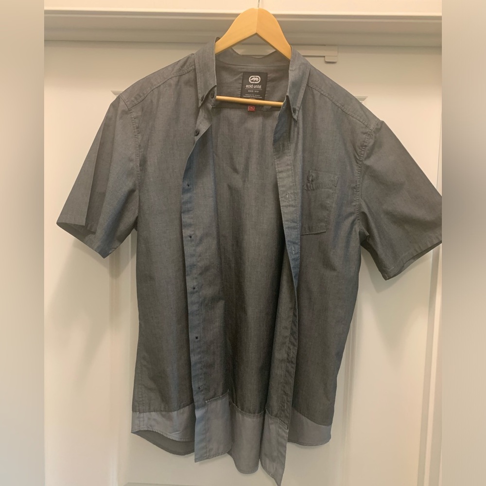 Casual button down short sleeve shirt, XL in size